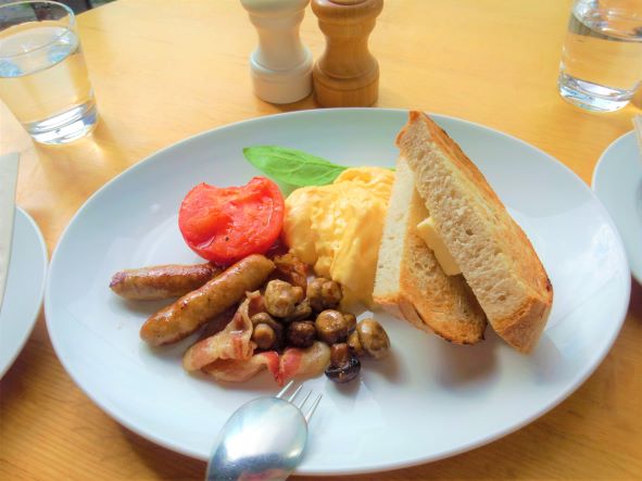 【まとめ】東京にいながら海外気分を味わえるカフェ特集