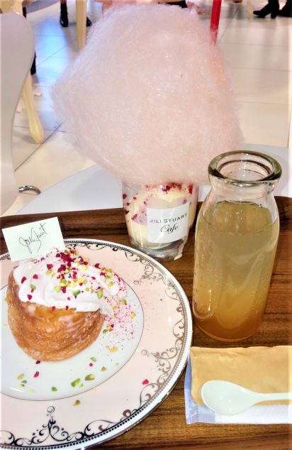 東京：表参道/原宿【女子大好き！JILL STUART (ジル・スチュアート) Beauty & PARTY CAFE<期間限定>】おしゃれカフェ巡り散歩