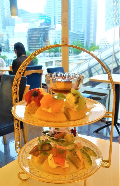 東京：新宿【パンケーキいっぱい！カフェ・ナチュレ　（ cafe nature ）<小田急百貨店>】おしゃれカフェ巡り散歩