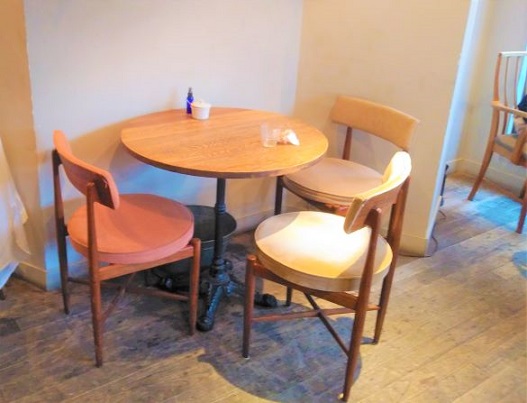 東京：国立【紅茶専門店！国立ティーハウス（KunitachiTeaHouse）】ひとりおしゃれカフェ巡り散歩