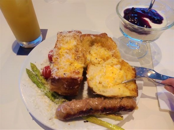 八王子【インスタ映えする厚切りトースト！THE LOUNGE（ザ・ラウンジ）】東京ひとりおしゃれカフェ巡り散歩