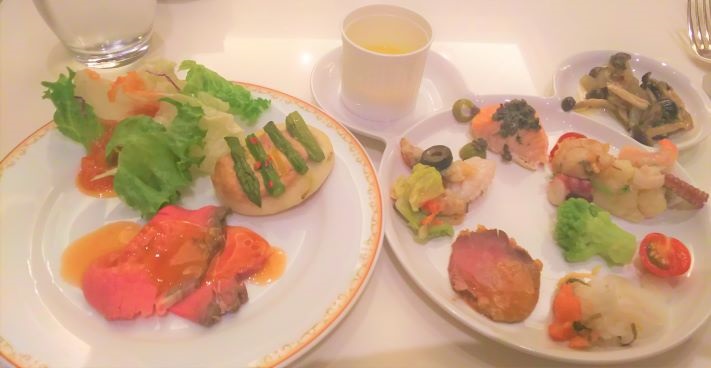 【攻略！パークに入らなくても楽しむ方法！】ディズニーランドホテル(DISNEY LAND HOTEL)