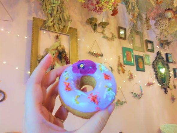 【東京お花カフェ巡り8選】自然に囲まれて癒される！おすすめお花カフェに行こう！