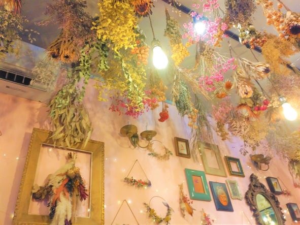 【インスタ映えする壁１０選】東京の素敵な写真映えする壁まとめ