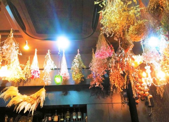 東京/池袋/豊島区【行ってみたい！お花カフェバーの有名店】HANABAR （ハナバー）：東京おしゃれカフェ巡り散歩