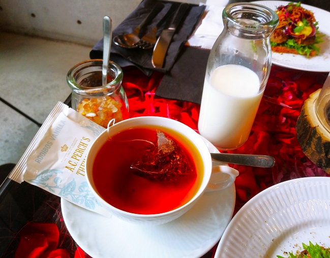 【東京表参道】最高のお花カフェ！Nicolai Bergmann NOMU/ニコライバーグマン ノム