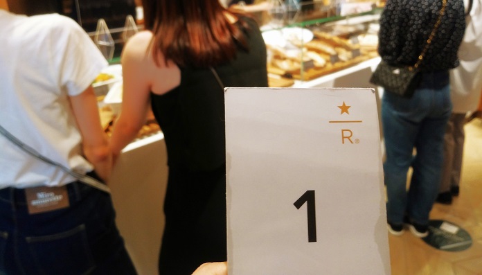 【スタバ】スターバックス食べ放題って？お得？驚きの時間制限なし:リザーブストア銀座マロニエ通り