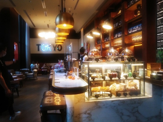 【東京新宿】ペットの同伴が可！海外みたいなカフェ：TheJonesCafeBar（ザ ジョーンズ カフェ バー）