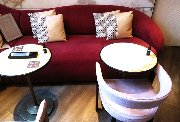 【東京新宿】ペットの同伴が可！海外みたいなカフェ：TheJonesCafeBar（ザ ジョーンズ カフェ バー）