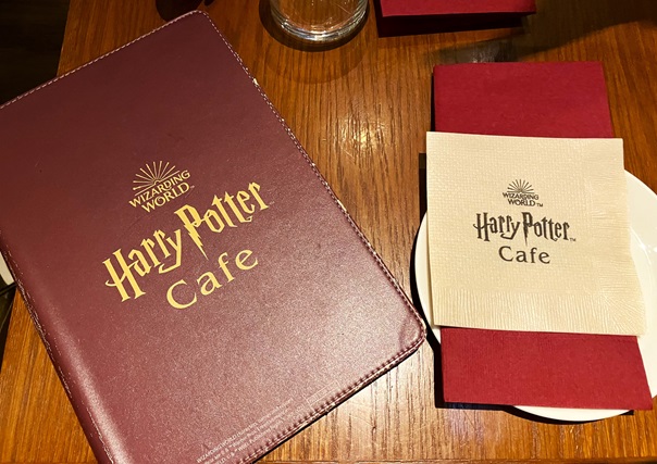 【ハリポタ】10枚の写真で紹介！まるで物語の中に入った様！ハリー・ポッターカフェ（HarryPotterCafe）