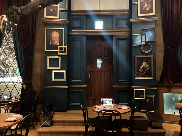 【ハリポタ】10枚の写真で紹介！まるで物語の中に入った様！ハリー・ポッターカフェ（HarryPotterCafe）