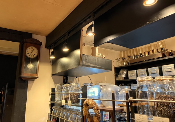 【東京立川/多摩】食べログ百名店にも選ばれる老舗喫茶！コーヒーの種類がすごい一六珈琲店