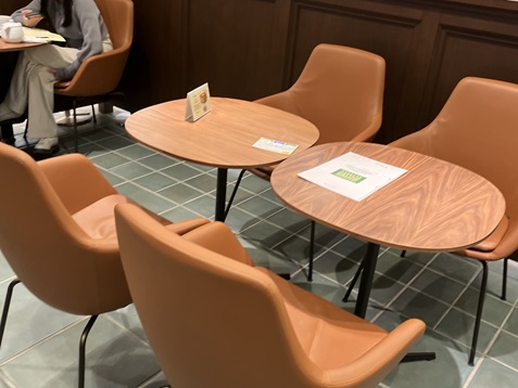 【東京丸の内】フレッシュなバターがまるまる1本！BUTTER美瑛放牧酪農場