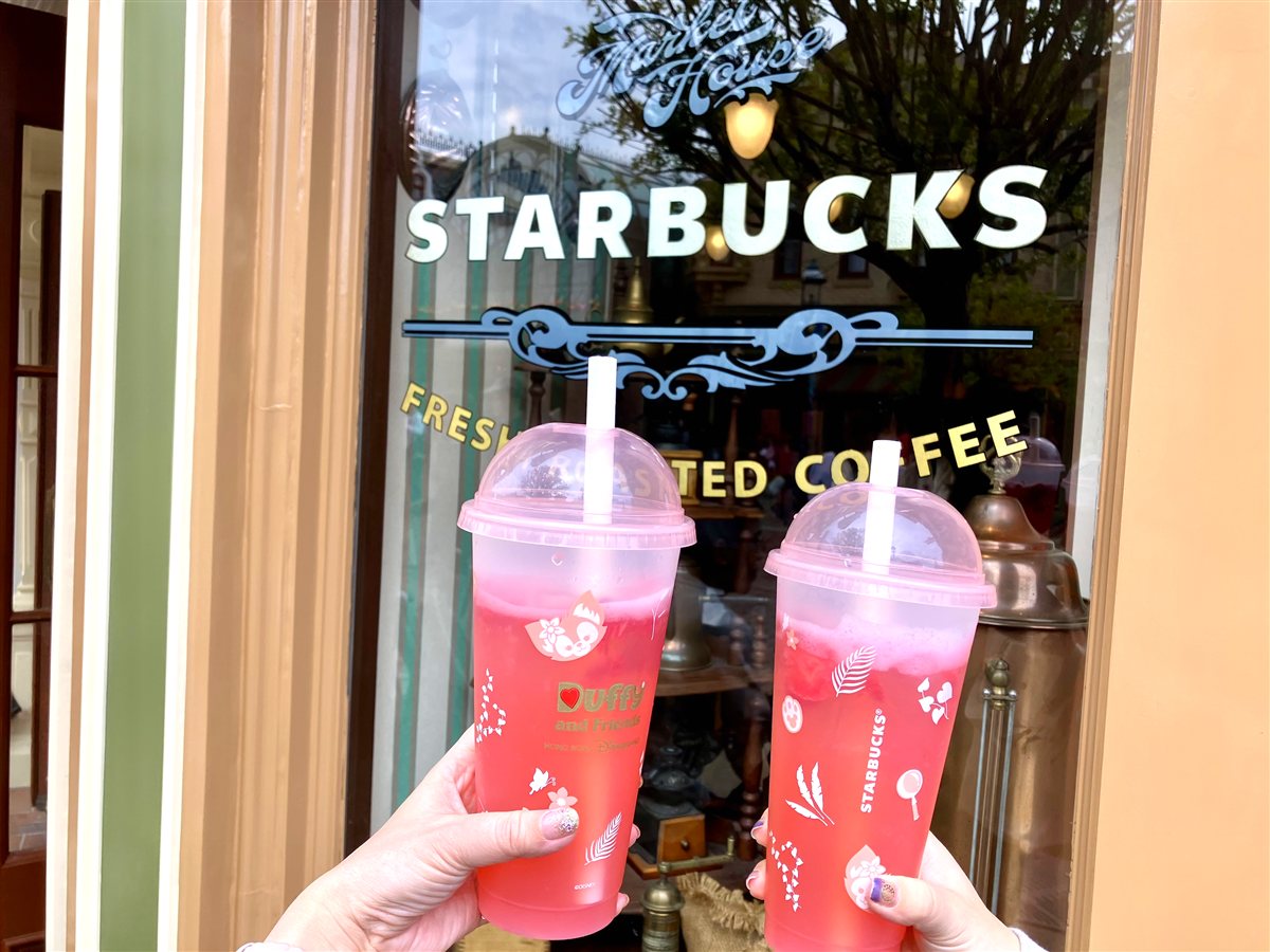 【香港ディズニー】パーク内のスタバ「マーケット・ハウス」でダッフィーカップ！限定タンブラーも